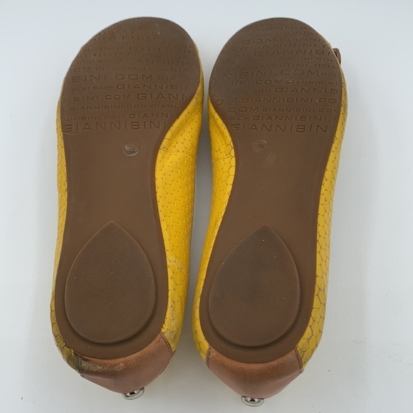 Gianni Bini Flats, sone wear. Size 7M. Good comfort shoes around the house - Picture 6 of 6